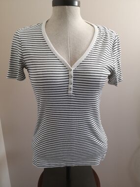 GAP Black & White Striped Henley Tee, Size M — Soft Ribbed Knit